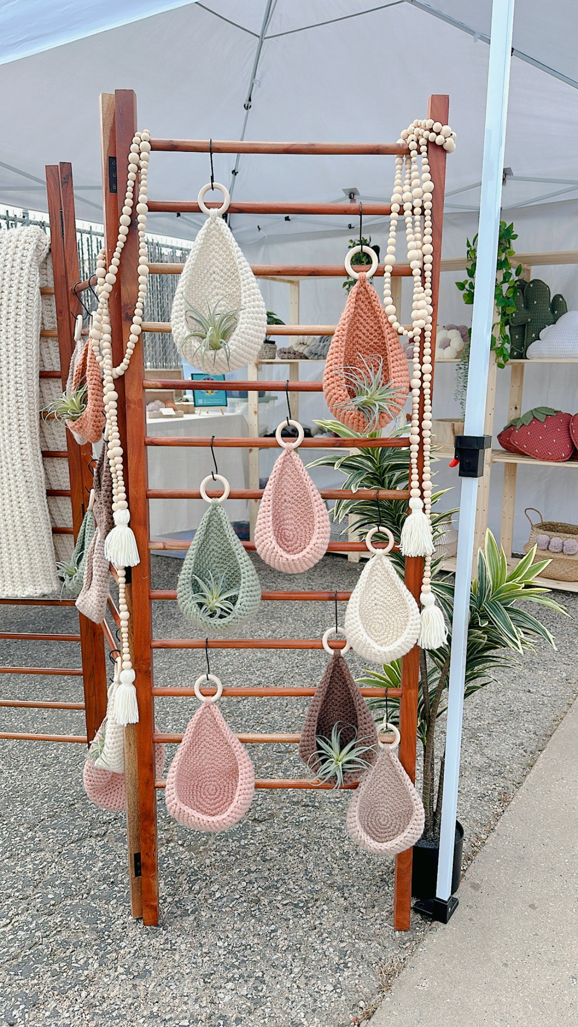 SMALL Winnie Wall Hanging | Crochet Wall Decor